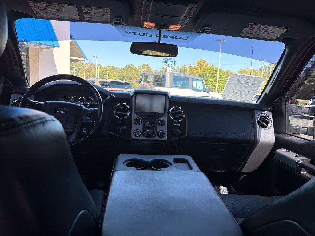 Used 2016 Ford F250 Lariat w/ Lariat Interior Package AWD/4WD image 15