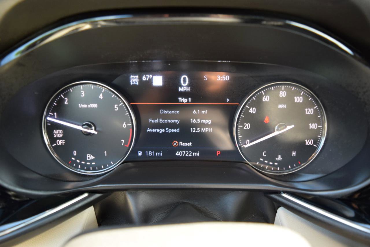 Used 2021 Buick Envision Avenir AWD/4WD image 27