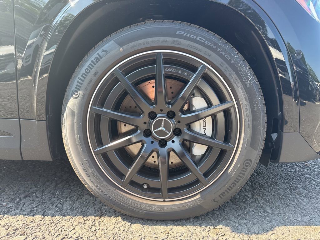 New 2026 Mercedes-Benz GLA 35 AMG 4MATIC image 13