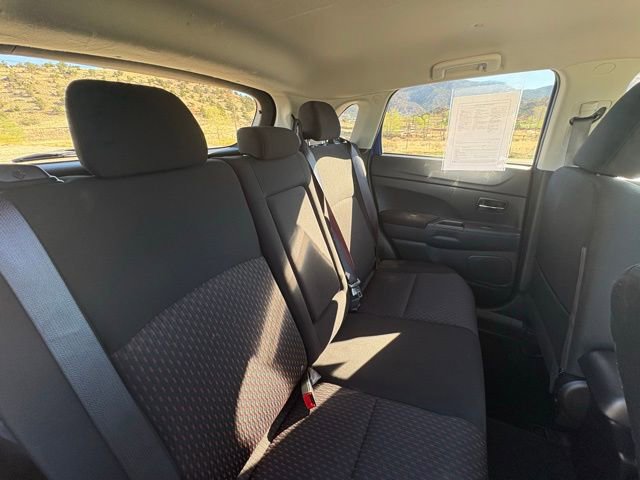 Used 2017 Mitsubishi Outlander Sport SE AWD/4WD image 15