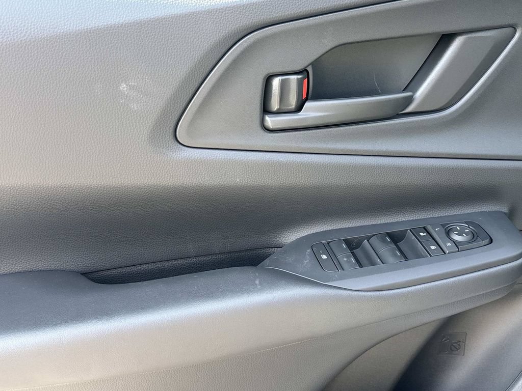 New 2026 Toyota Prius Plug-In Hybrid FWD image 22