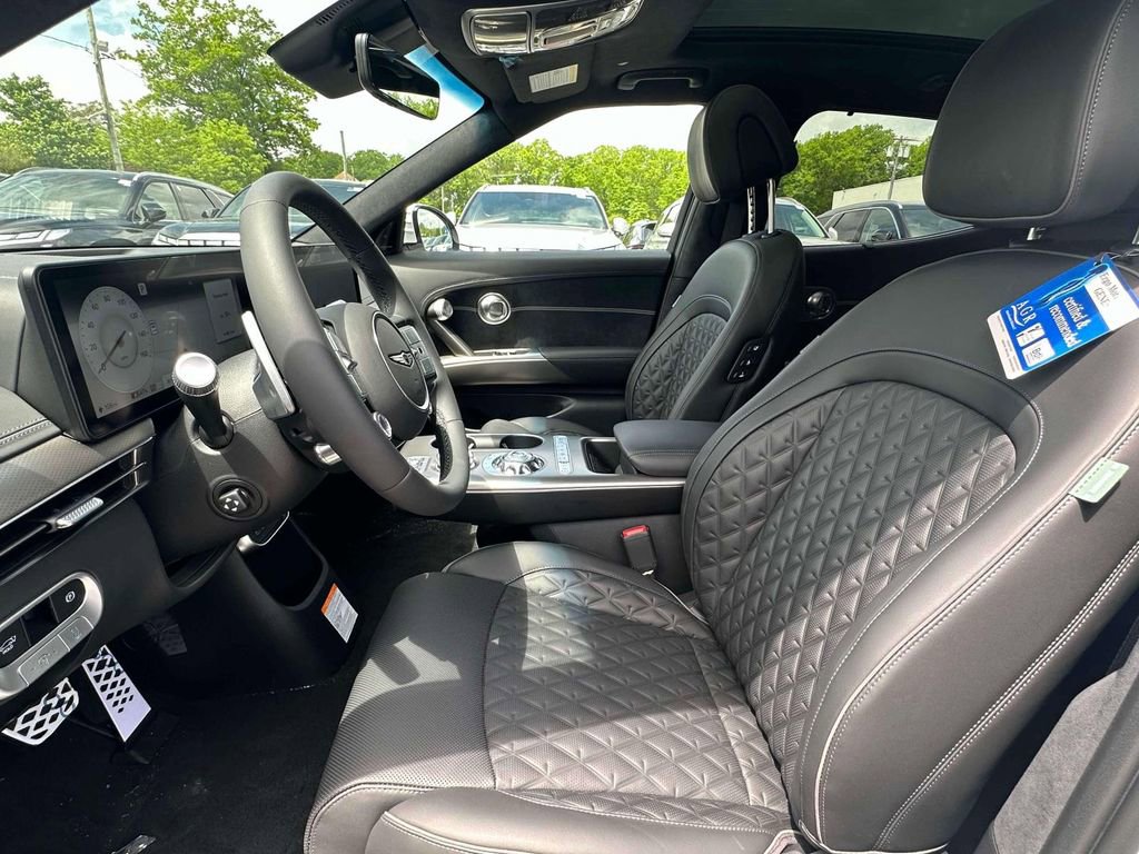 New 2024 Genesis GV60 Performance image 17