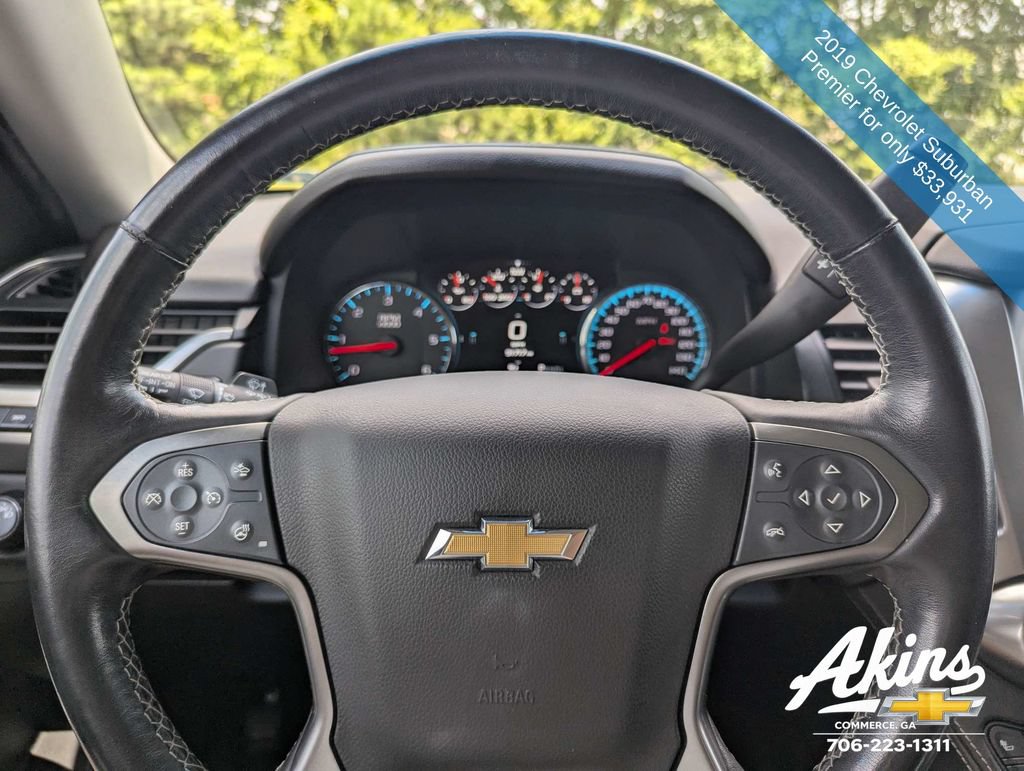 Used 2019 Chevrolet Suburban Premier AWD/4WD image 32