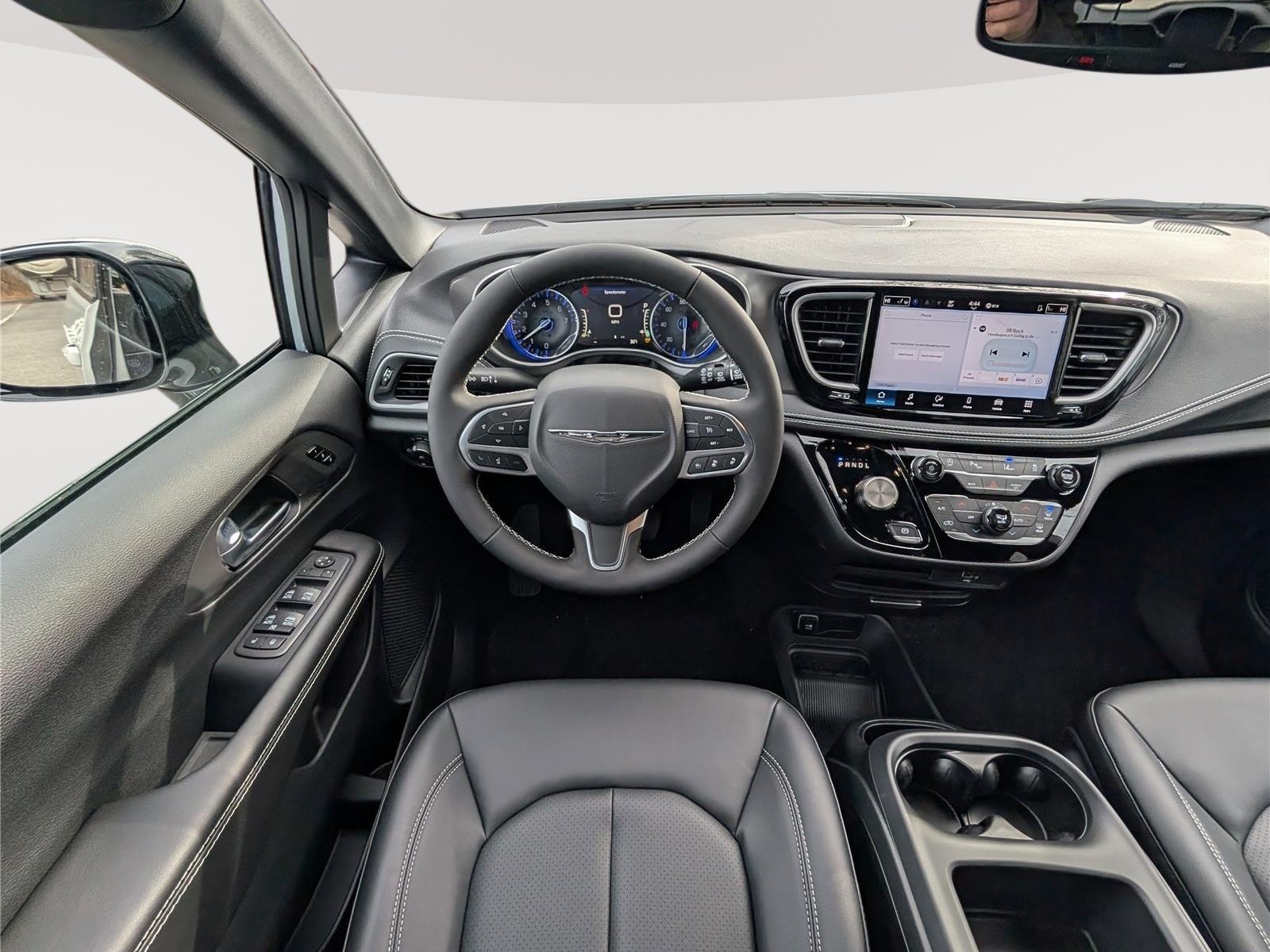 New 2026 Chrysler Pacifica Select FWD image 13
