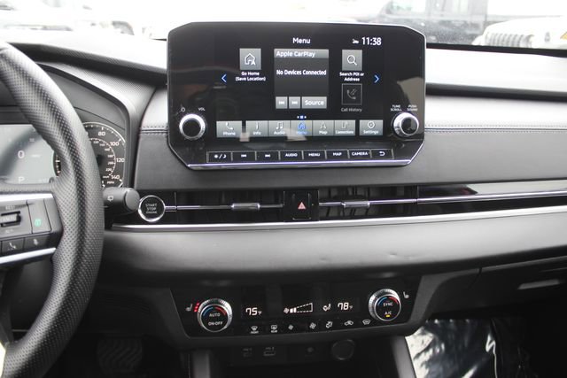 Used 2024 Mitsubishi Outlander SE image 4