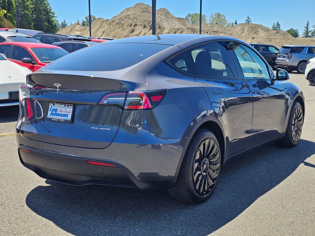Used 2020 Tesla Model Y Long Range AWD/4WD image 5