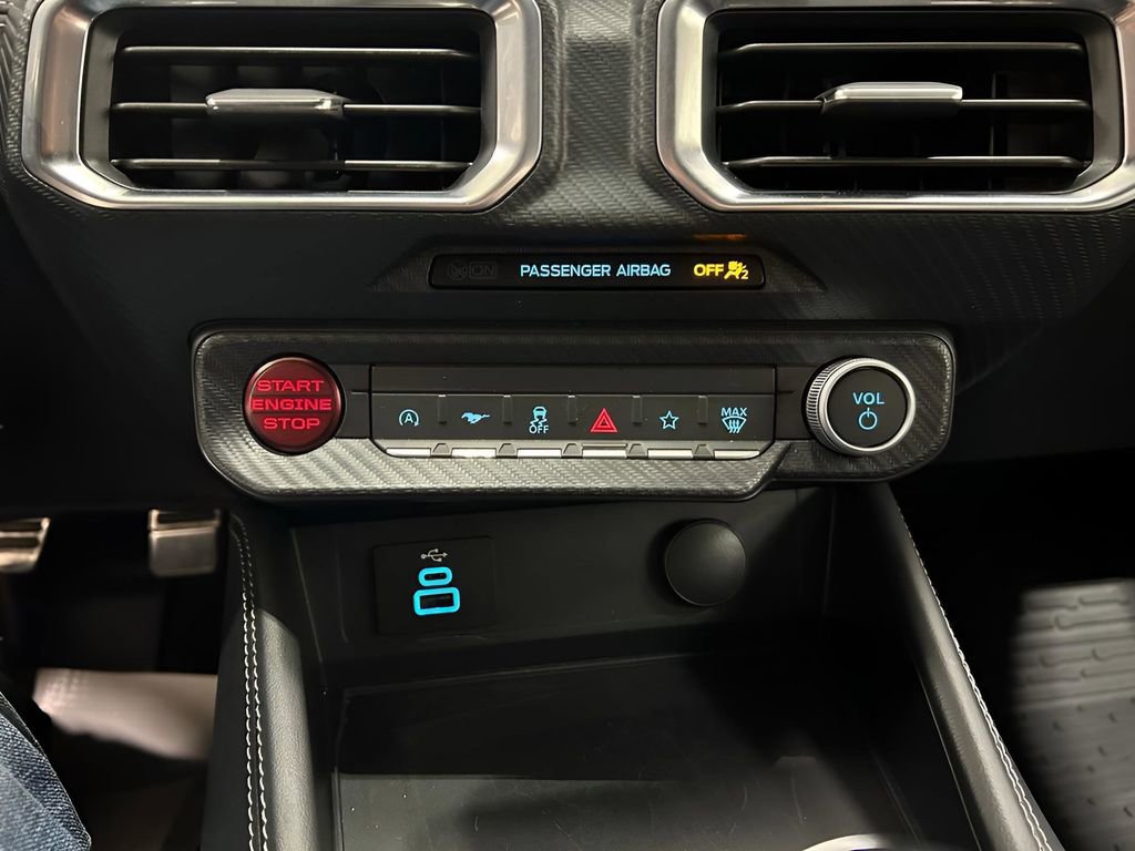 Certified 2025 Ford Mustang GT Premium image 19