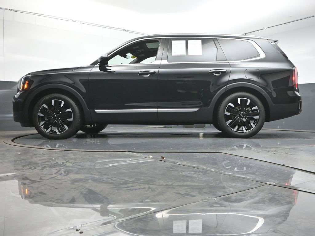 Used 2025 Kia Telluride SX image 37