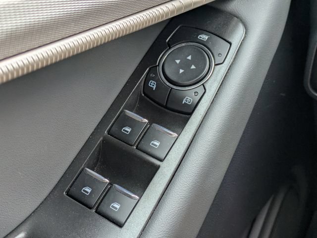 Used 2025 Ford Explorer Active RWD image 29