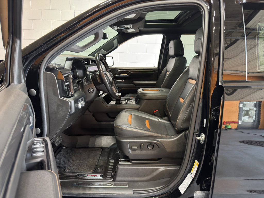 Used 2022 GMC Sierra 1500 AT4 w/ AT4 Premium Package image 18