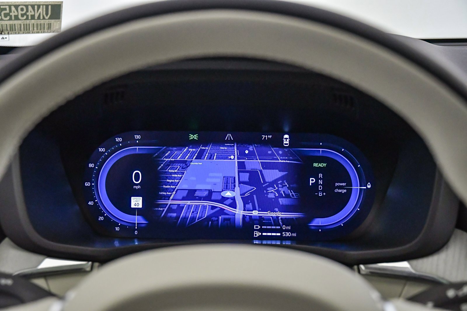 Certified 2025 Volvo XC60 T8 Plus w/ Protection Package Premier image 22