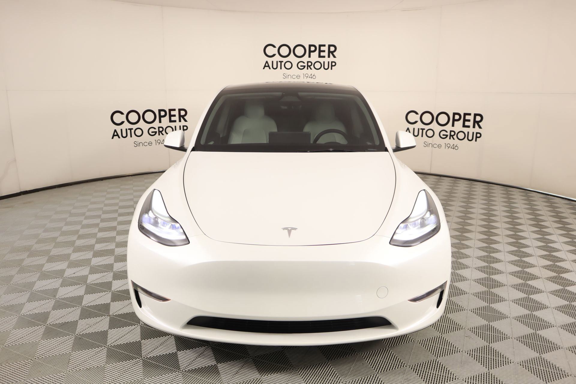 Used 2024 Tesla Model Y Long Range image 7