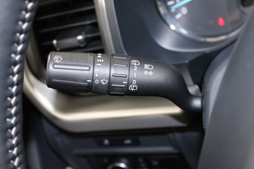 Used 2024 Ford Expedition Max XLT image 43