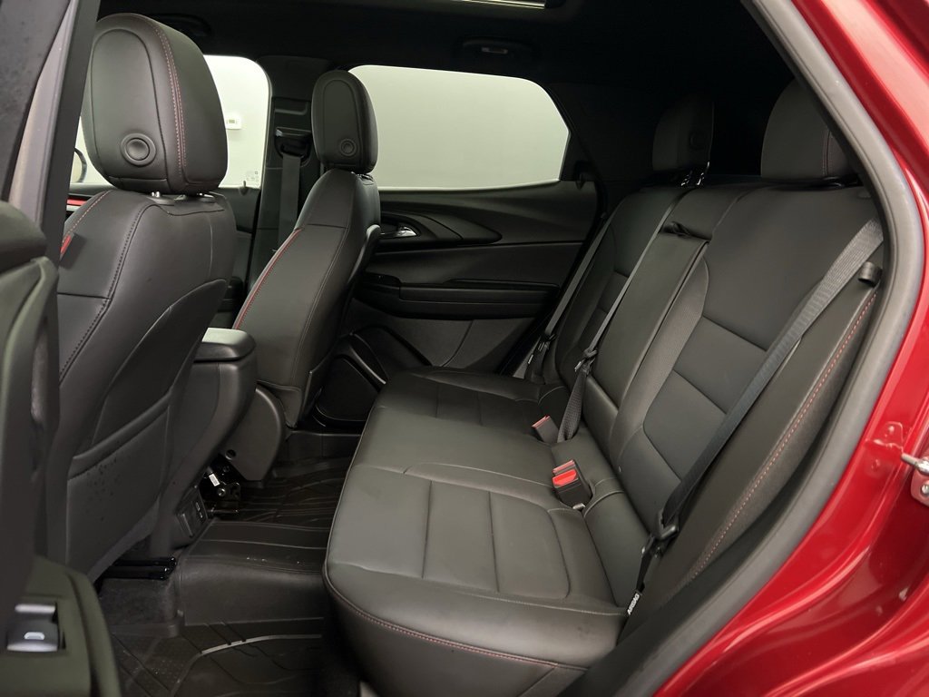 Used 2025 Chevrolet TrailBlazer RS w/ Convenience Package image 33