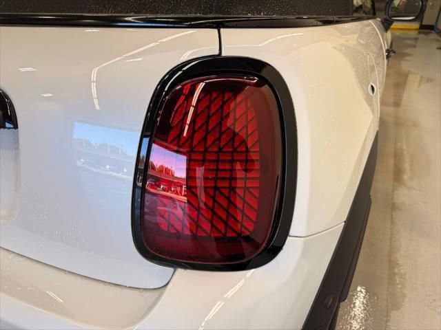 New 2026 MINI Cooper image 5