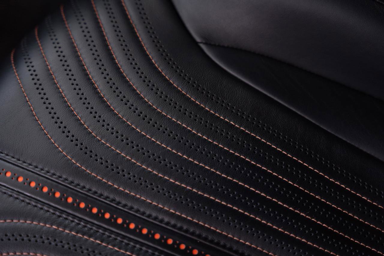 Used 2018 Aston Martin DB11 Coupe image 47