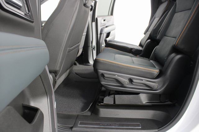 New 2026 GMC Yukon XL AT4 w/ AT4 Premium Plus Package image 22