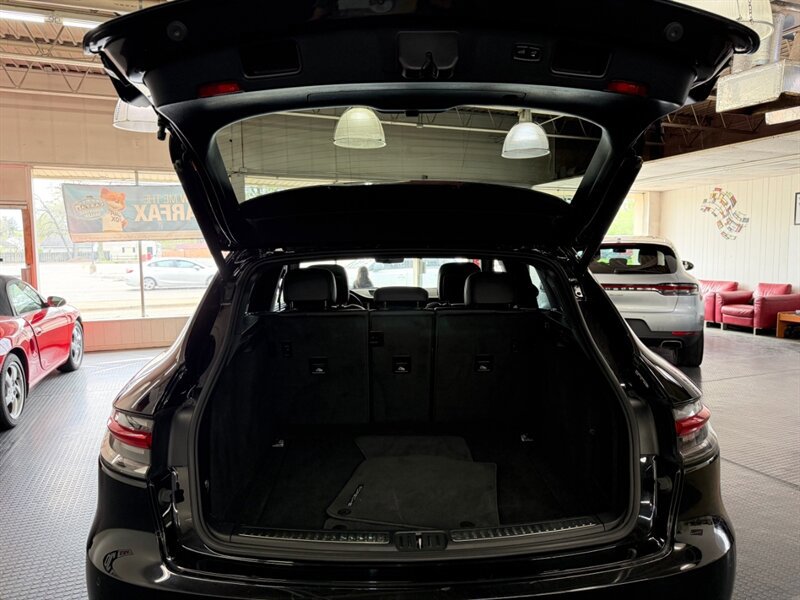 Used 2019 Porsche Macan S AWD/4WD image 41