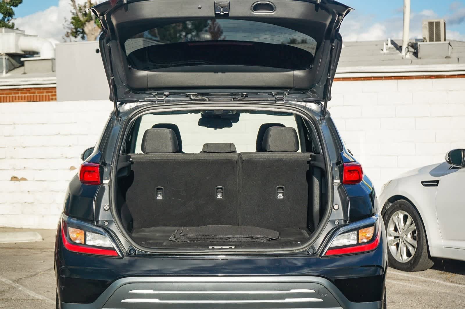 Certified 2023 Hyundai Kona SE image 27