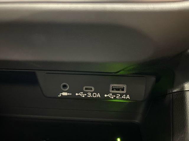 Used 2025 Subaru Crosstrek 2.0i Premium image 18