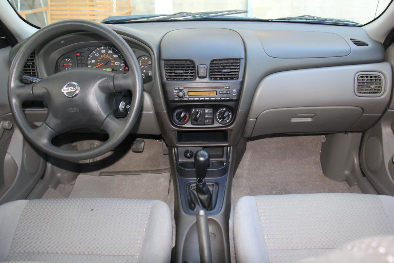 Used 2006 Nissan Sentra 1.8 w/ (F05) Convenience Pkg image 9
