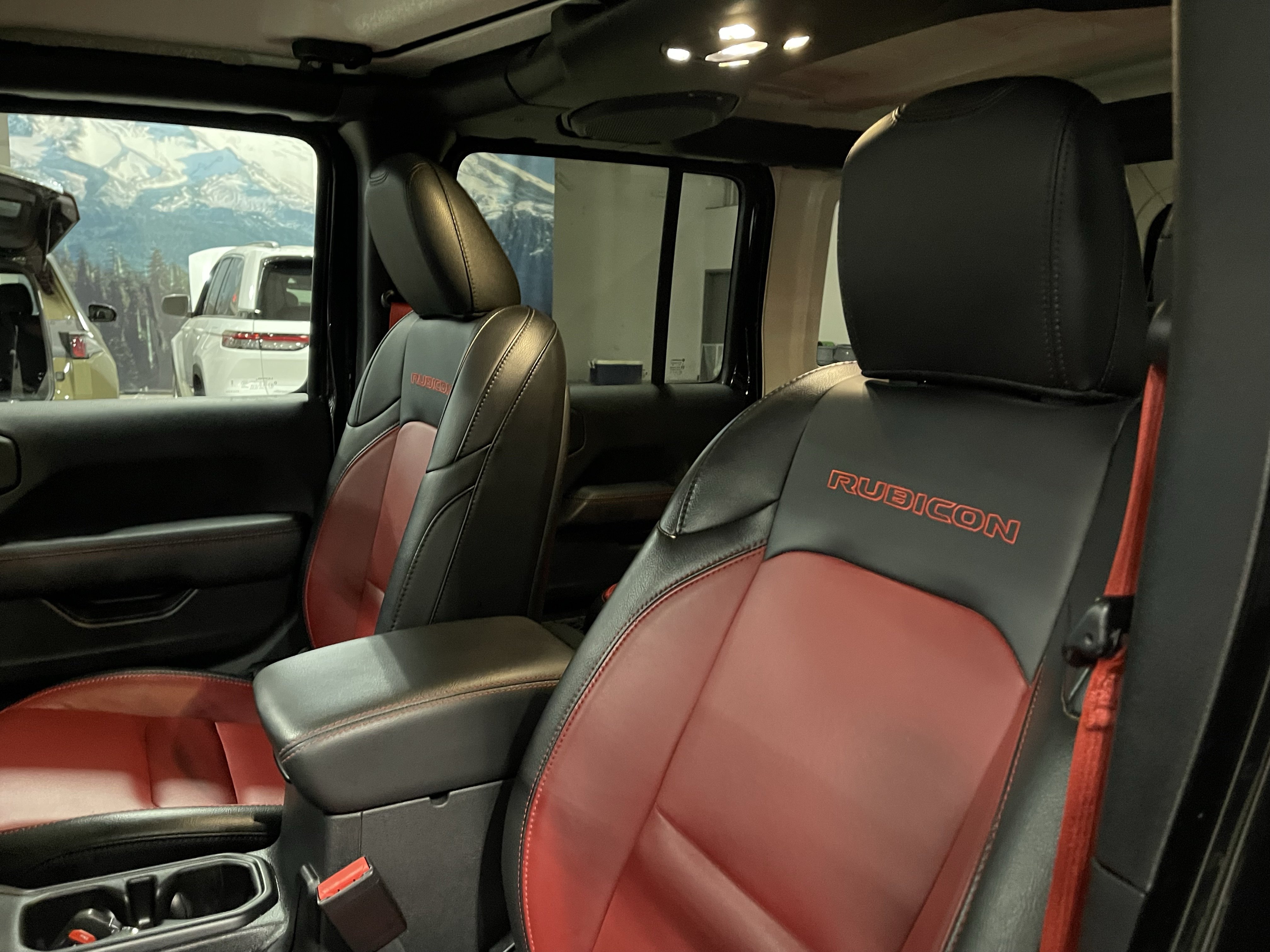 Certified 2023 Jeep Wrangler Unlimited Rubicon 4xe AWD/4WD image 19