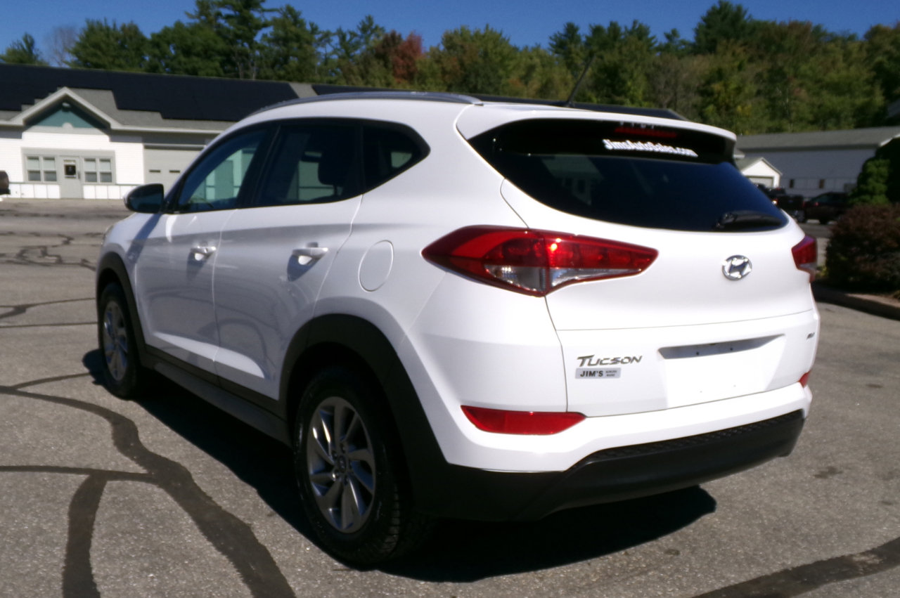 Used 2017 Hyundai Tucson SE image 3