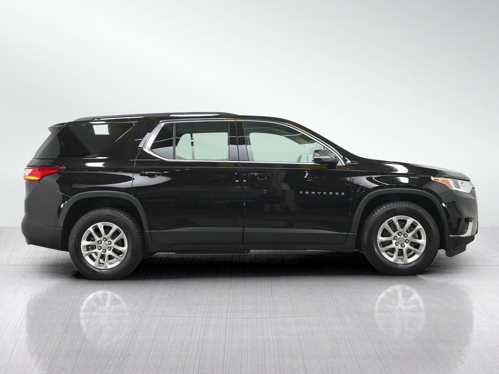 Used 2019 Chevrolet Traverse LT AWD/4WD image 6