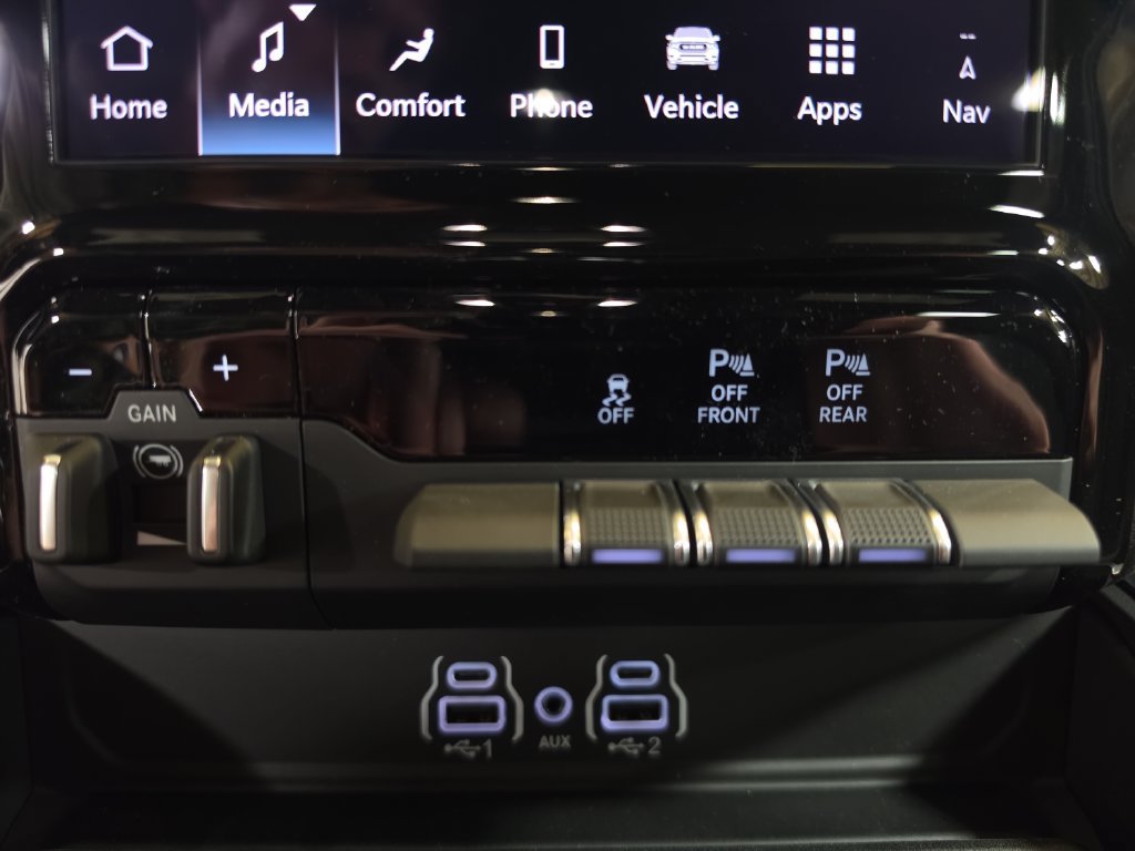 New 2027 RAM 1500 4x4 Crew Cab image 24