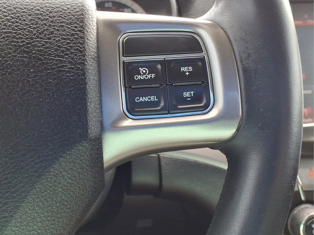 Used 2018 Dodge Journey Crossroad FWD image 25
