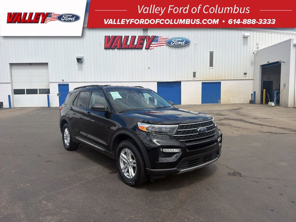Used 2022 Ford Explorer XLT w/ Equipment Group 202A AWD/4WD image 1