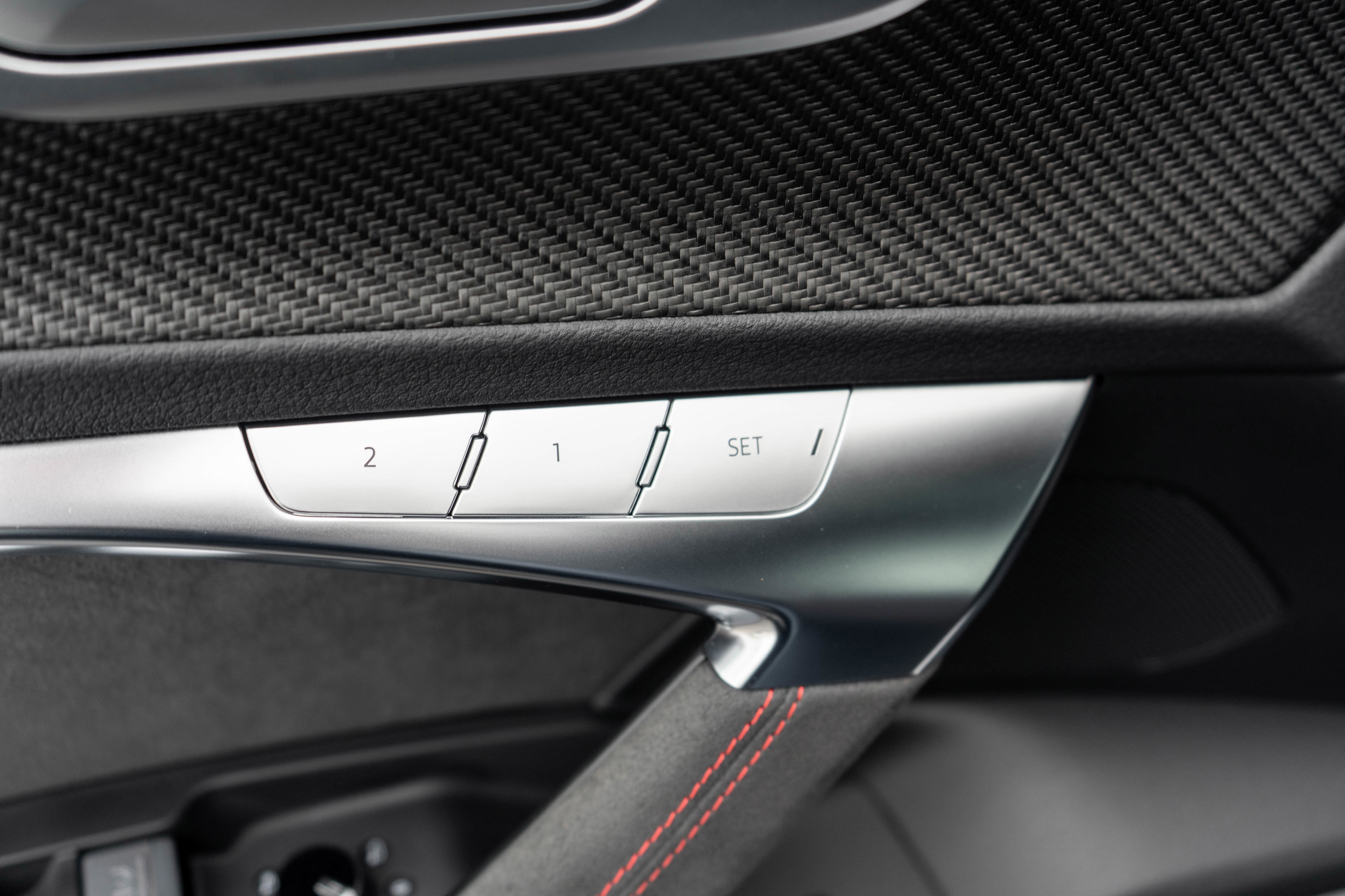 Used 2025 Audi RS 6 performance image 27
