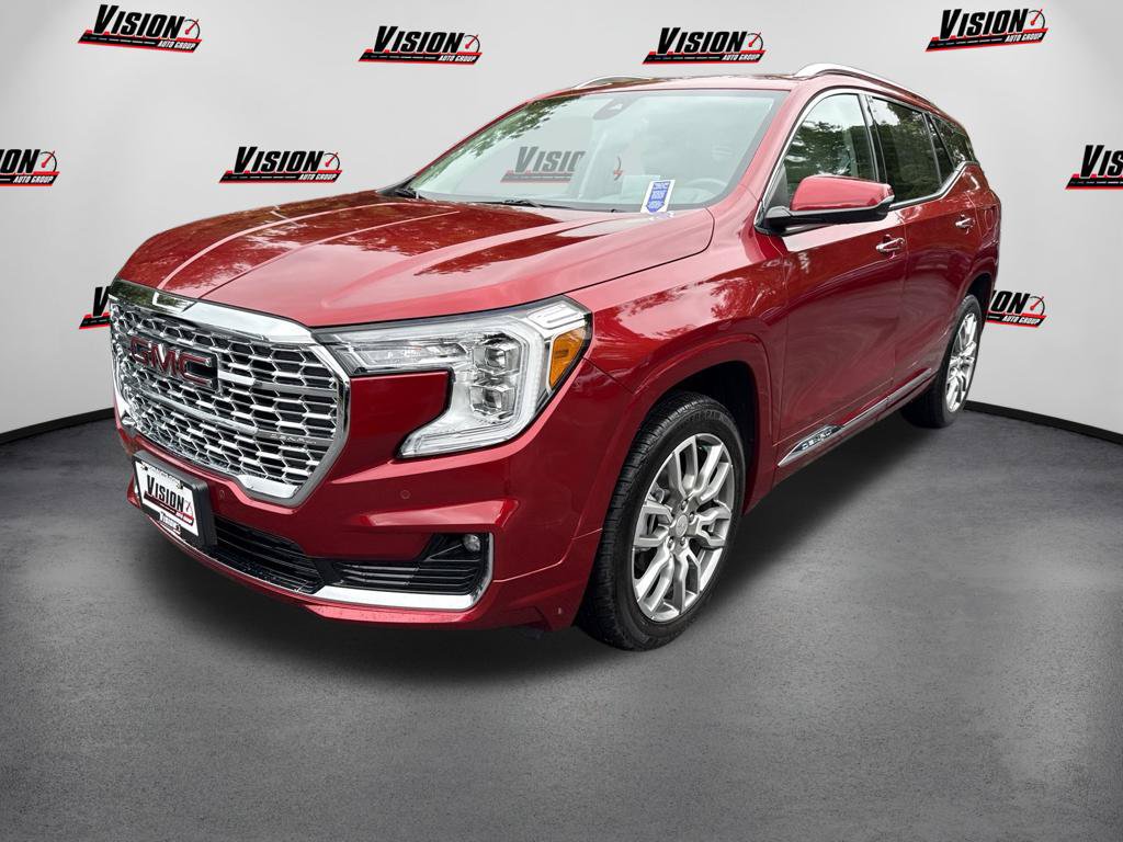 Used 2023 GMC Terrain Denali w/ LPO, Floor Liner Package