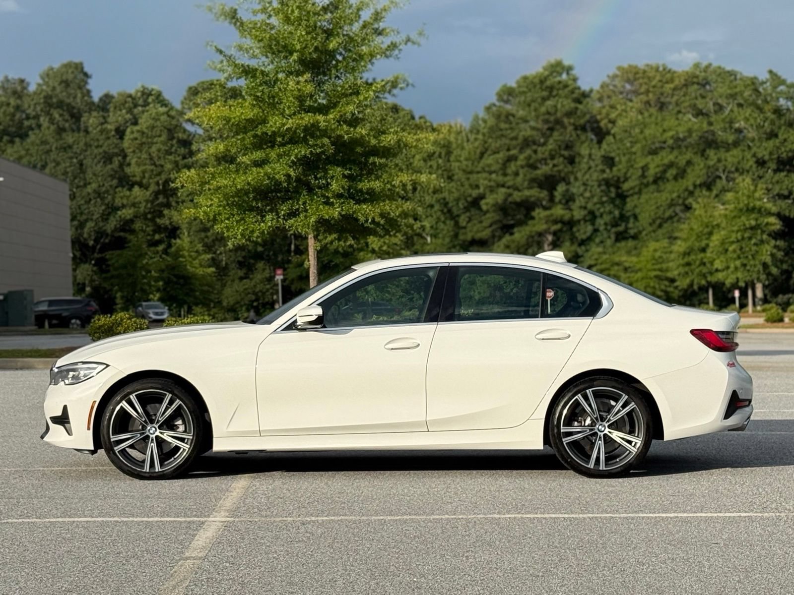 Used 2021 BMW 330i xDrive Sedan w/ Premium Package AWD/4WD image 9