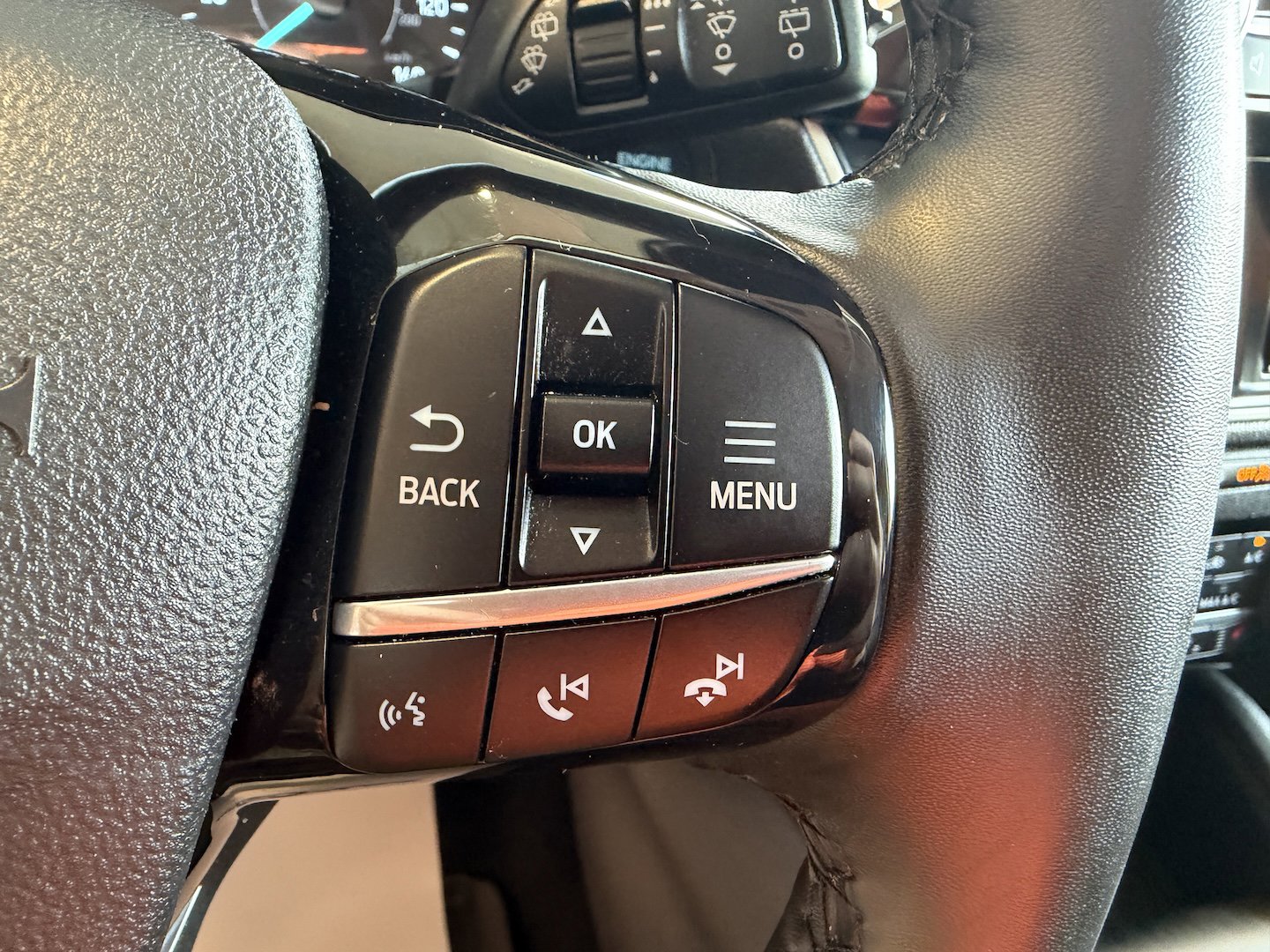 Used 2022 Ford Escape SEL AWD/4WD image 15