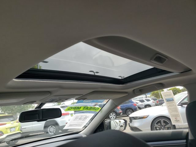 Used 2018 Honda Civic EX-L image 12