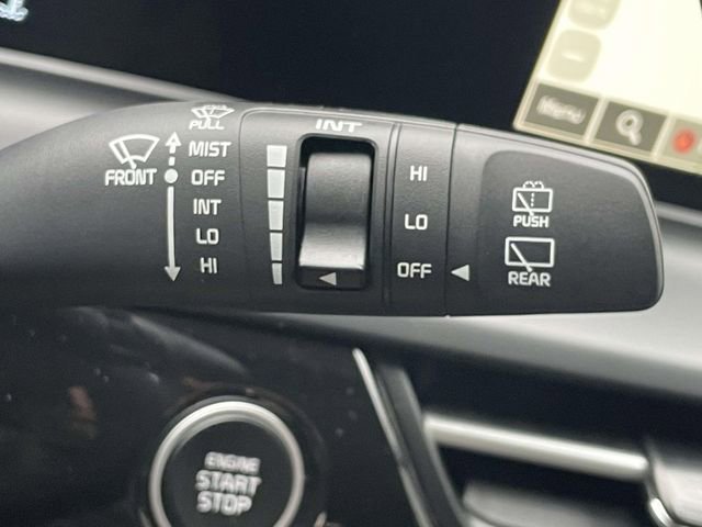 New 2026 Kia Seltos S FWD image 32