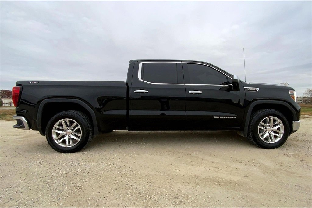 Used 2021 GMC Sierra 1500 SLT image 4