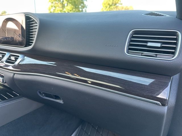 Used 2025 Mercedes-Benz GLE 350 4MATIC image 36