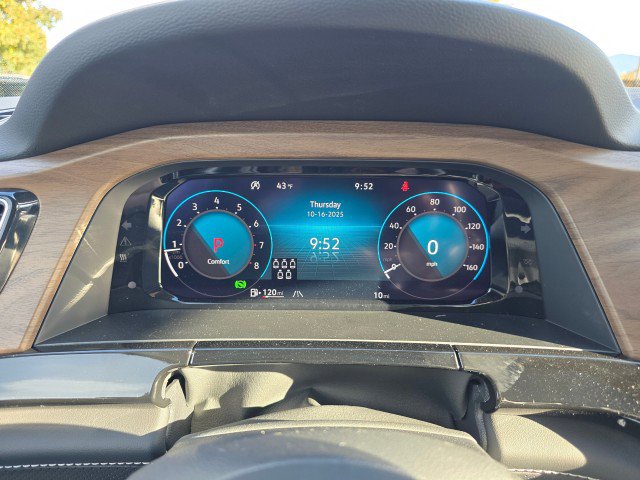New 2026 Volkswagen Atlas SE image 40