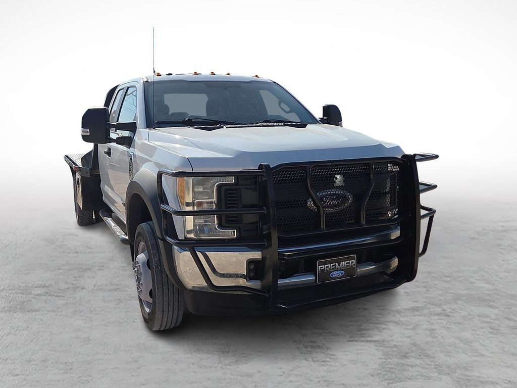 Used 2017 Ford F550 4x4 SuperCab Super Duty image 2