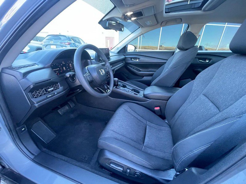 Used 2025 Honda Accord SE image 14