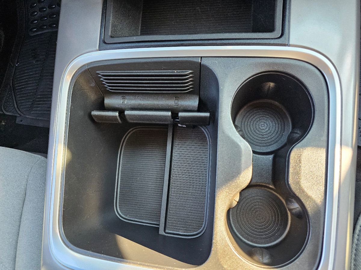 Used 2023 RAM 1500 Classic SLT w/ Trailer & Traction Group image 10