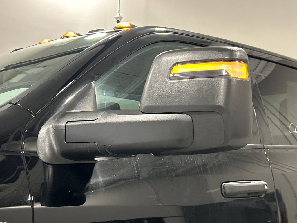 Used 2024 RAM 3500 Tradesman w/ Chrome Appearance Group image 12