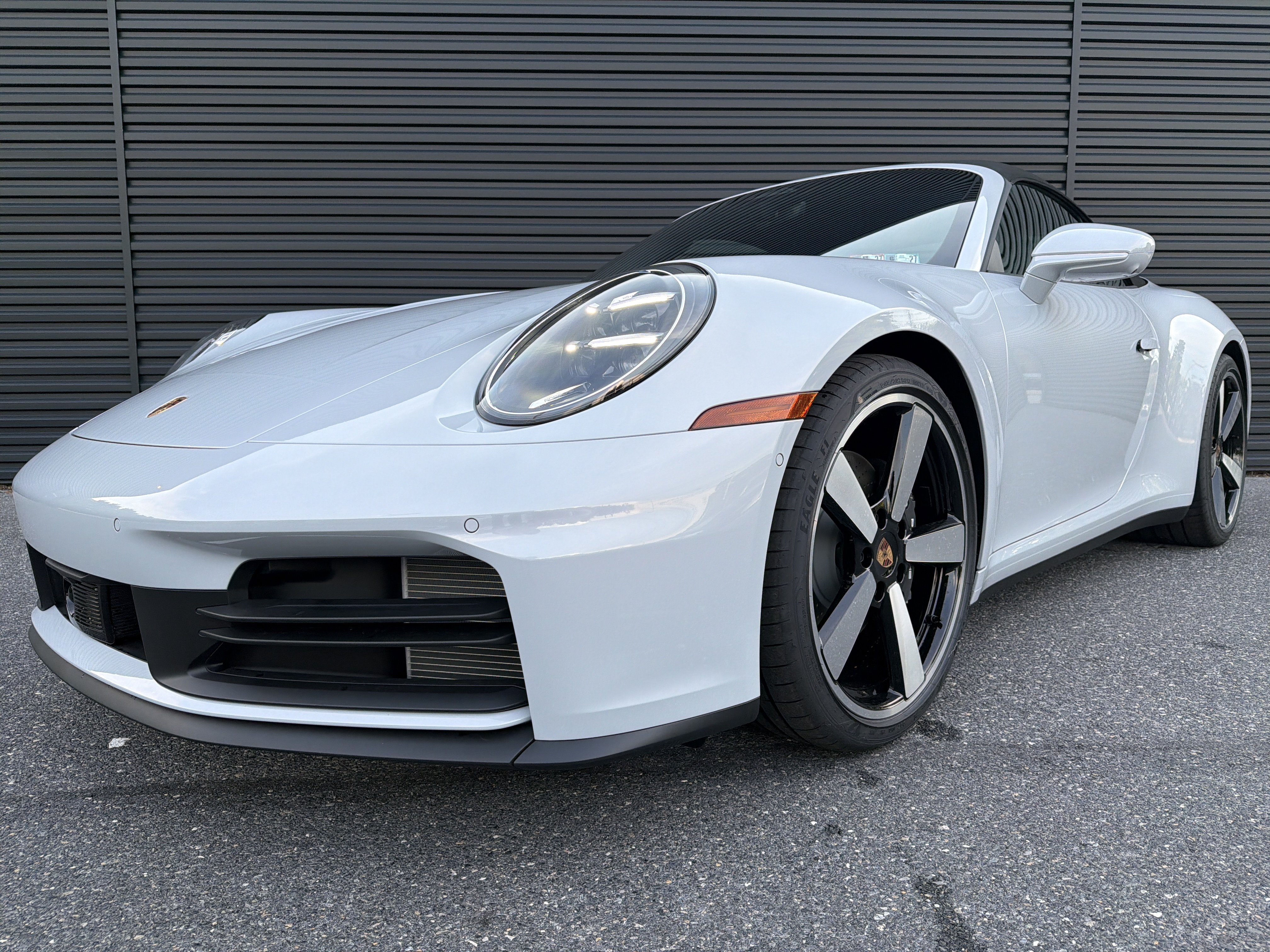 New 2026 Porsche 911 Carrera