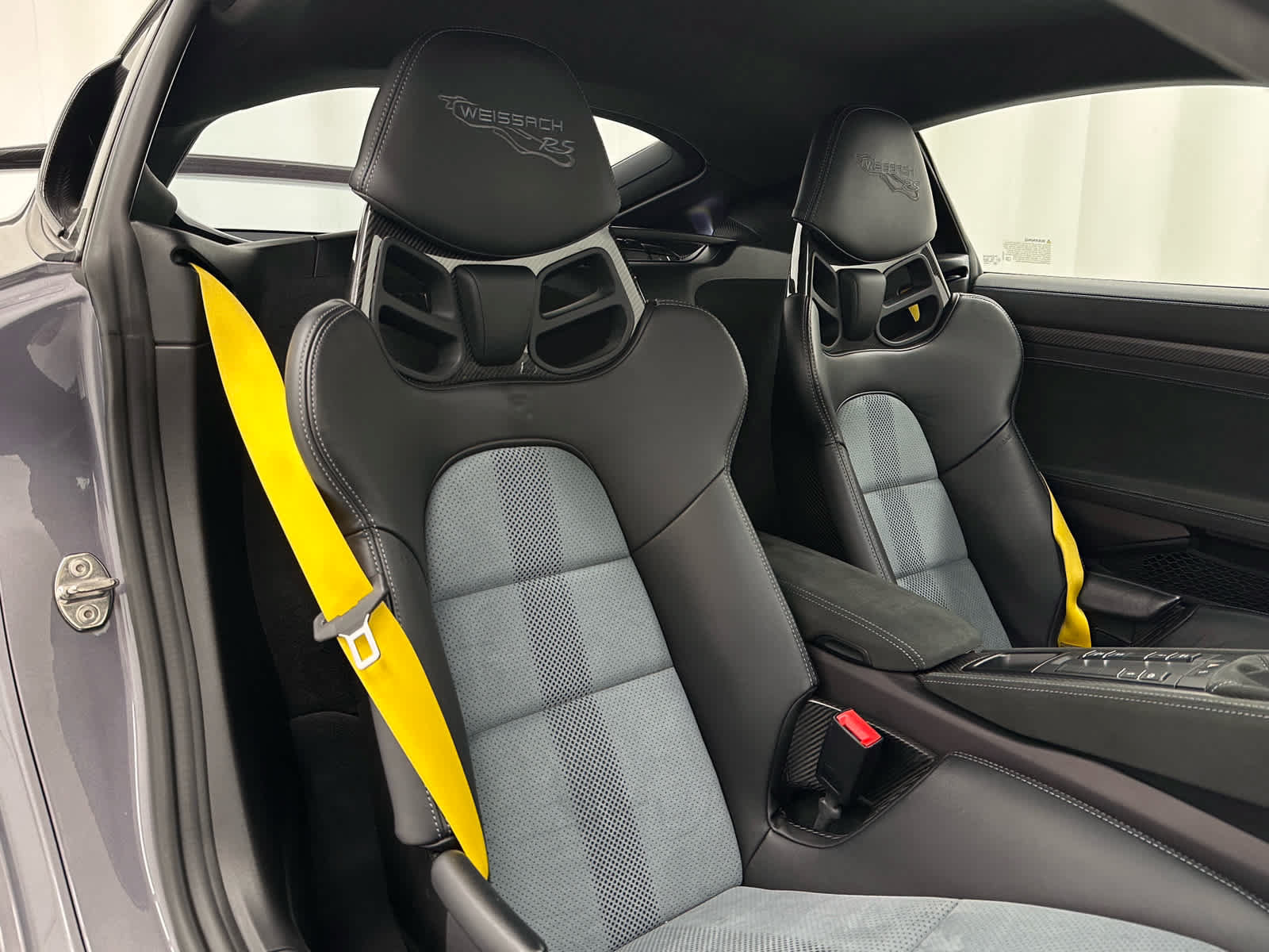 Used 2023 Porsche 718 Cayman GT4 RS RWD image 15