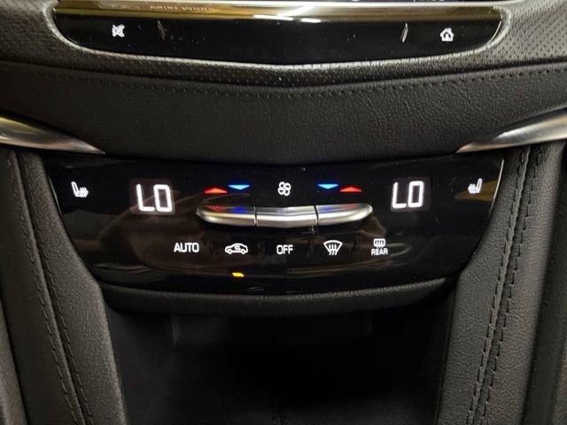 Used 2024 Cadillac XT6 Luxury w/ LPO, Floor Liner Package AWD/4WD image 78