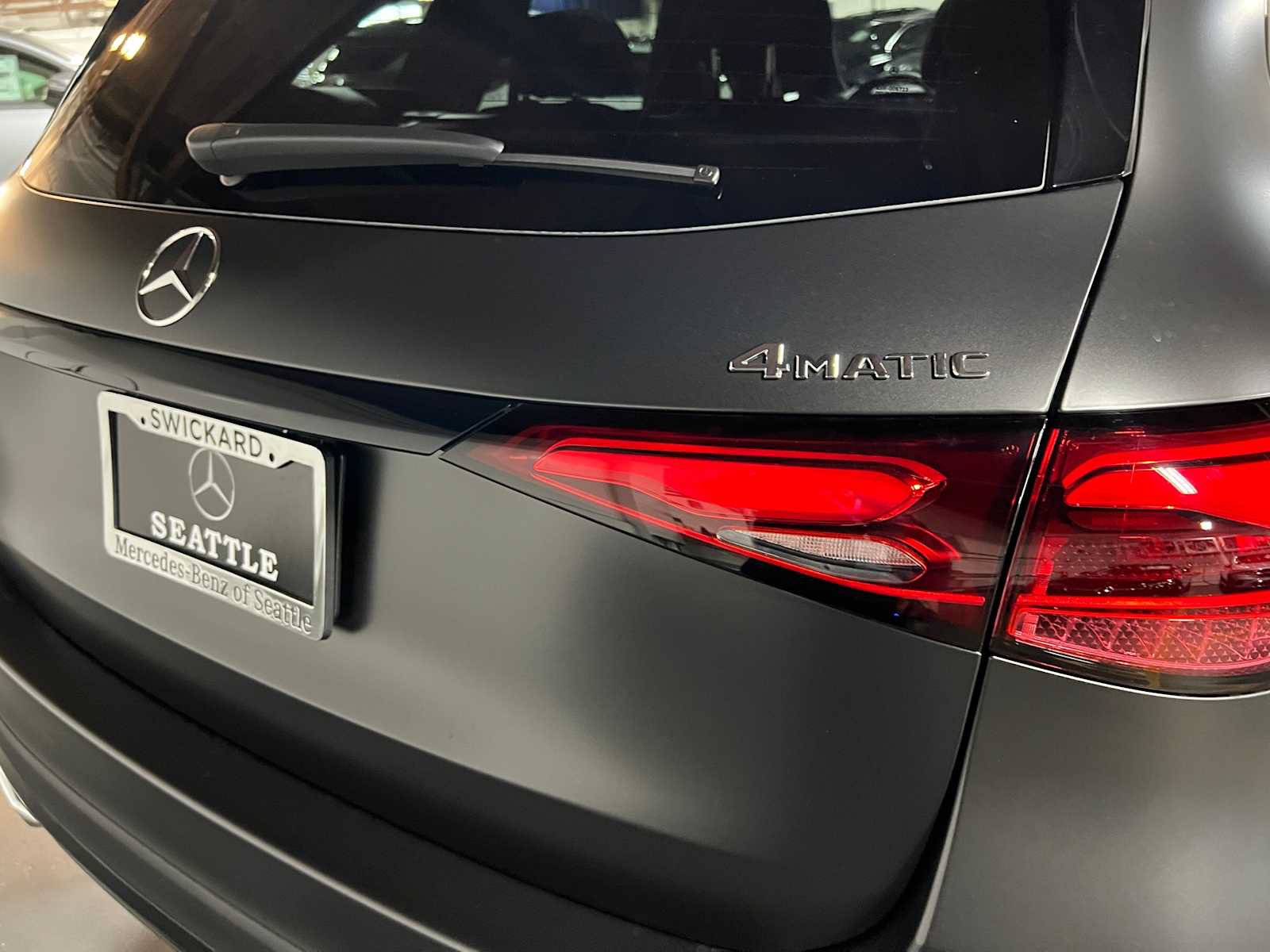 New 2026 Mercedes-Benz GLC 300 4MATIC image 14