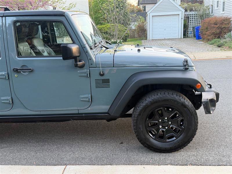 Used 2015 Jeep Wrangler Unlimited Sport AWD/4WD image 5