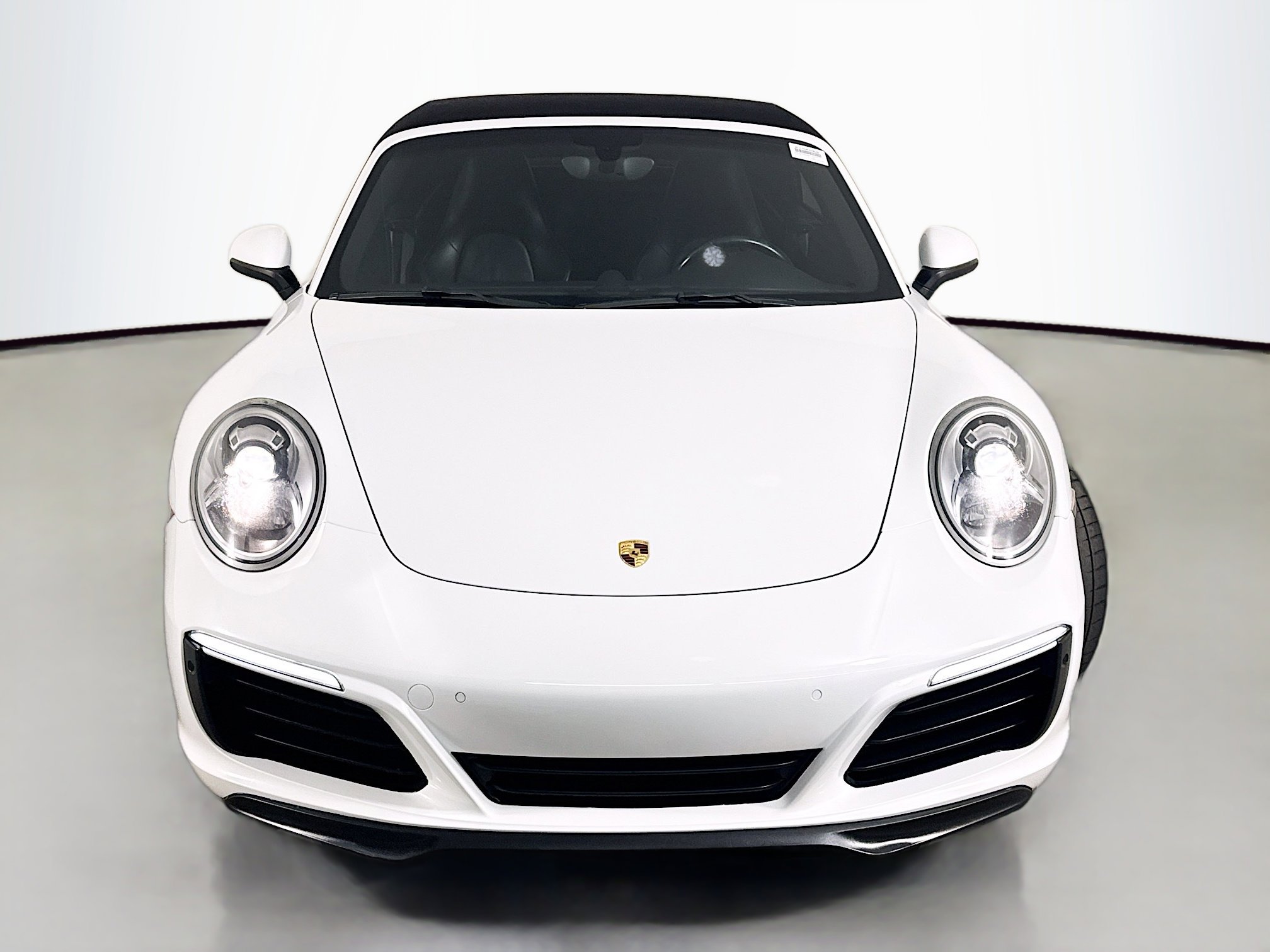 Used 2017 Porsche 911 Carrera S RWD image 2